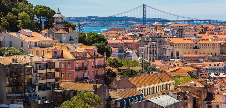 Los precios de la vivienda en Portugal suben un 8%